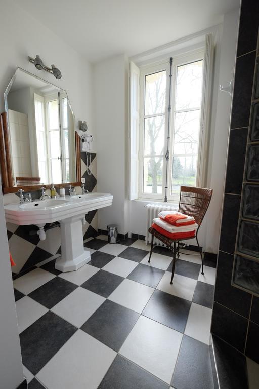Chateau Du Beugnon Bed & Breakfast Tigne Ruang foto
